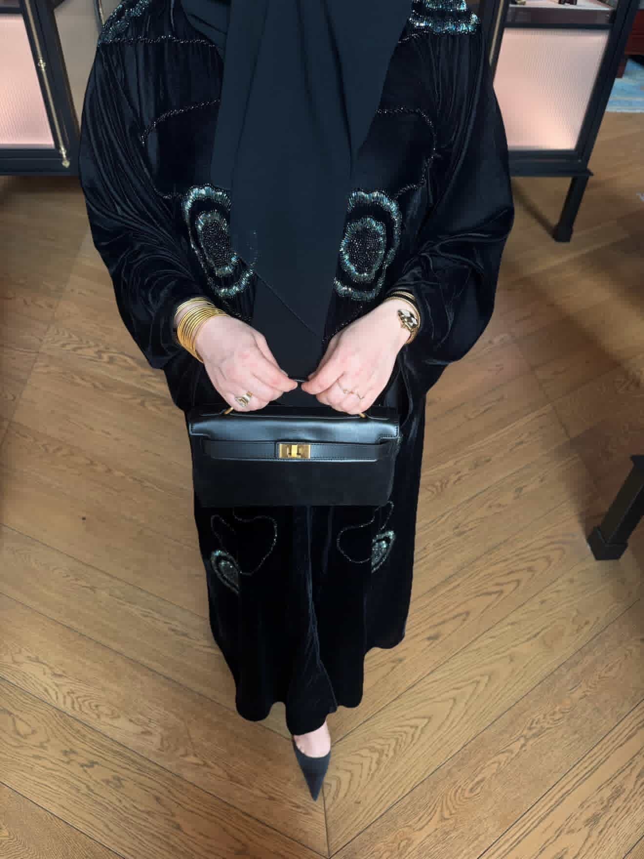 Alya İpek Kadife Abaya